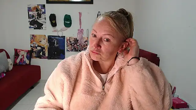 emperabigbootybigass online show from 09-19-25, 12:17