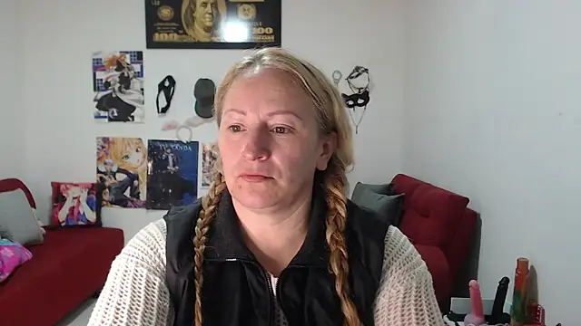 emperabigbootybigass online show from 10-03-25, 12:13