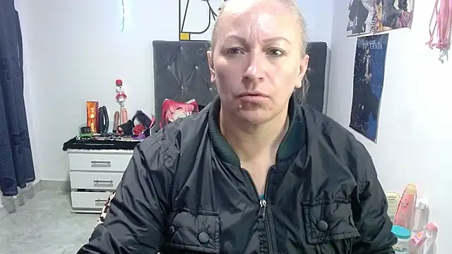 emperabigbootybigass online show from 05-14-26, 12:12