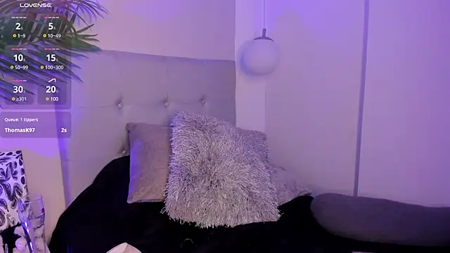 Manu Velez online show from 01-05-25, 05:51