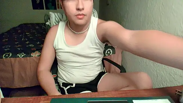 Snapshot of shinji-18 chatting on 03-18-25, 11:42 shinji-18 online show from 03-18-25, 11:42