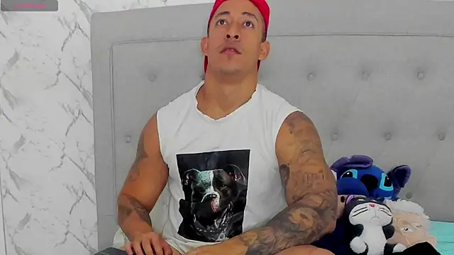 luigiferrara online show from 04-05-26, 02:47