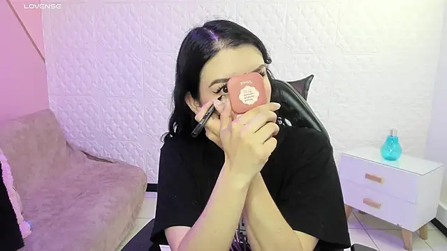 Violetaa diazz online show from 09-20-25, 09:16