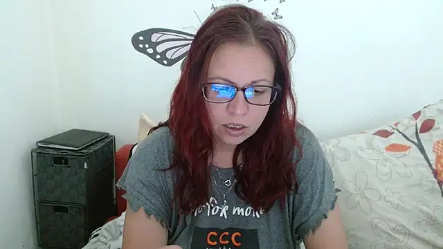 LadyHellene online show from 05-02-26, 04:39