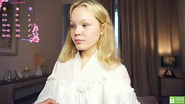 Snapshot of CloverChurchey chatting on 09-11-25, 03:12 CloverChurchey online show from 09-11-25, 03:12