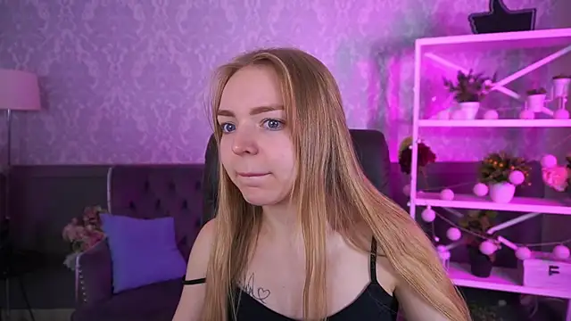 EmilySunshineS online show from 10-17-25, 06:16