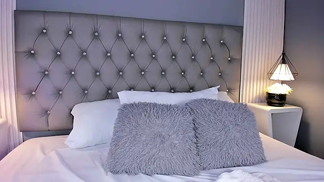 VioletthaRous online show from 03-06-26, 10:39