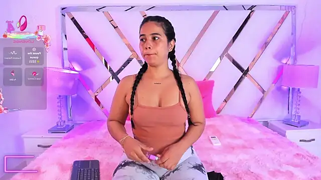 naughty  sara online show from 11-21-25, 11:42