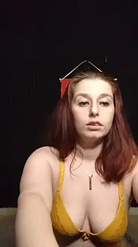 Snapshot of Sweet-SpicyOff chatting on 12-22-24, 09:42 Sweet-SpicyOff online show from 12-22-24, 09:42