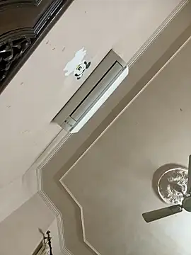 Snapshot of Dicky_Rohan chatting on 03-10-25, 05:07 Dicky Rohan online show from 03-10-25, 05:07