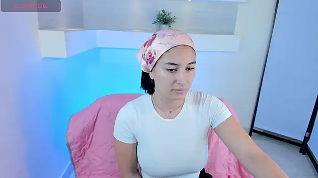 ScarlettWet9 online show from 12-16-24, 09:14