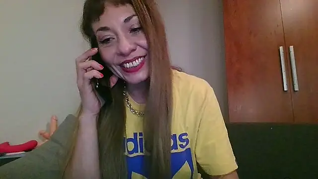 Snapshot of KarolinaReaper chatting on 01-12-25, 02:19 KarolinaReaper online show from 01-12-25, 02:19