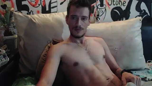 roystonee01 online show from 10-16-25, 10:27