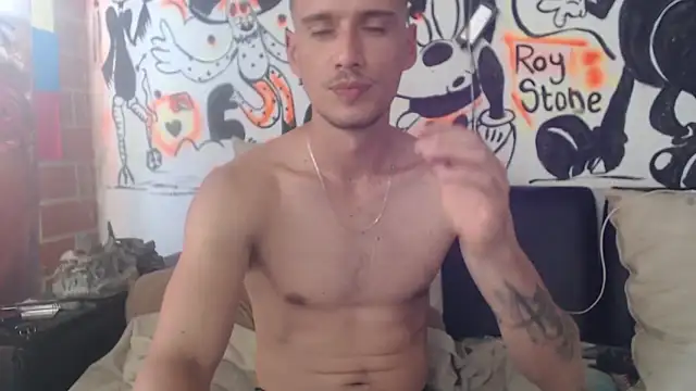 roystonee01 online show from 11-29-25, 09:29