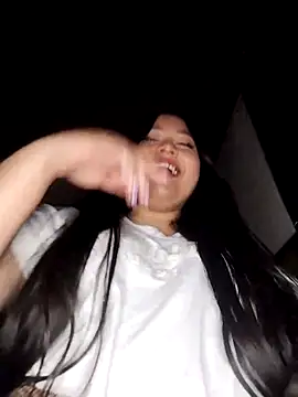 Snapshot of sharyl_24 chatting on 03-23-25, 01:31 sharyl 24 online show from 03-23-25, 01:31