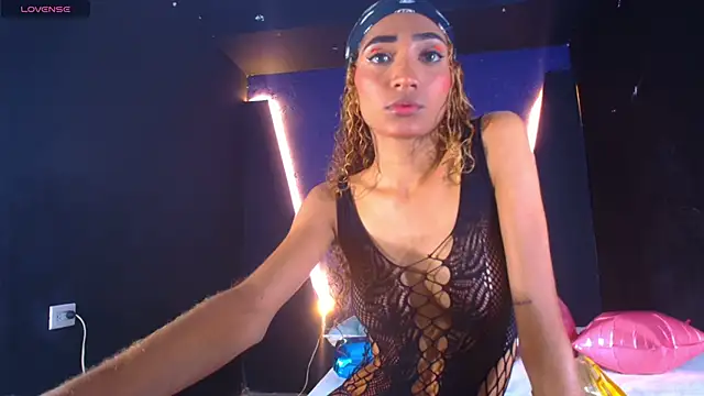 Charlotte Love10 online show from 02-03-25, 12:04