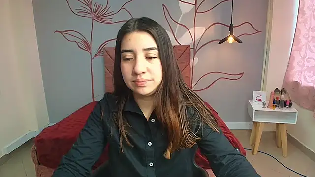 Snapshot of Aly_Cute_ chatting on 12-17-24, 12:11 Aly Cute online show from 12-17-24, 12:11
