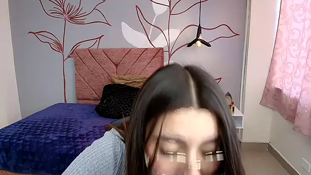 Snapshot of Aly_Cute_ chatting on 01-07-25, 03:02 Aly Cute online show from 01-07-25, 03:02