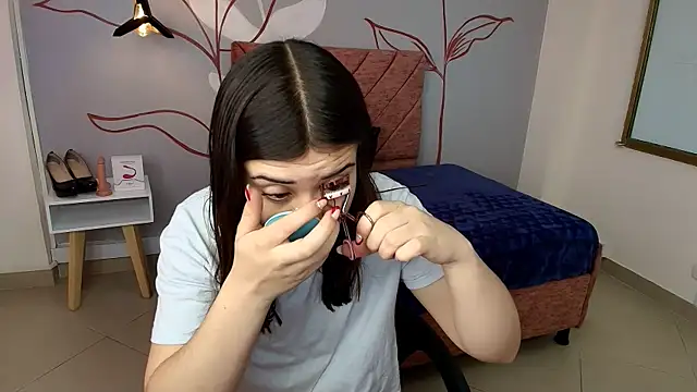 Snapshot of Aly_Cute_ chatting on 01-14-25, 12:03 Aly Cute online show from 01-14-25, 12:03