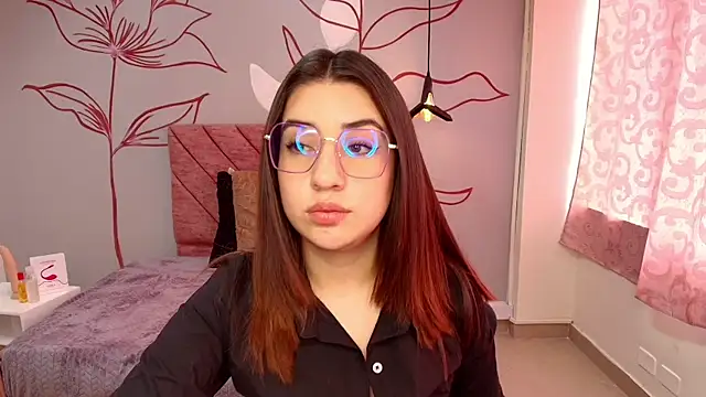Snapshot of Aly_Cute_ chatting on 02-27-25, 02:32 Aly Cute online show from 02-27-25, 02:32