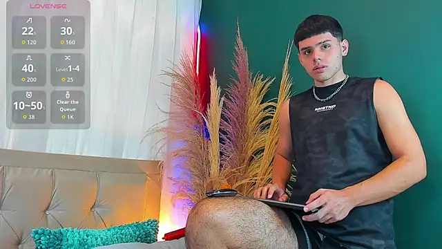 Snapshot of Nathaniel_Park chatting on 09-30-25, 03:33 Nathaniel Park online show from 09-30-25, 03:33