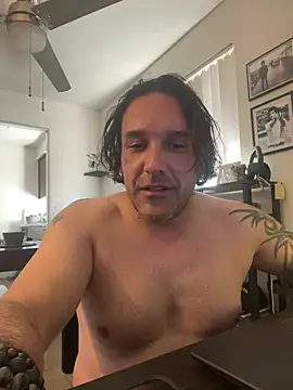 Snapshot of PEGATIVET chatting on 02-14-26, 10:17 PEGATIVET online show from 02-14-26, 10:17