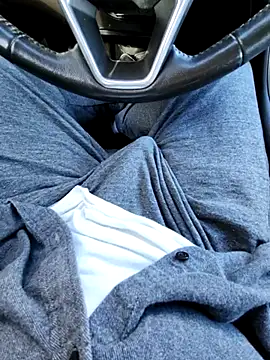 xxxlhung4uxxx online show from 11-16-25, 05:51