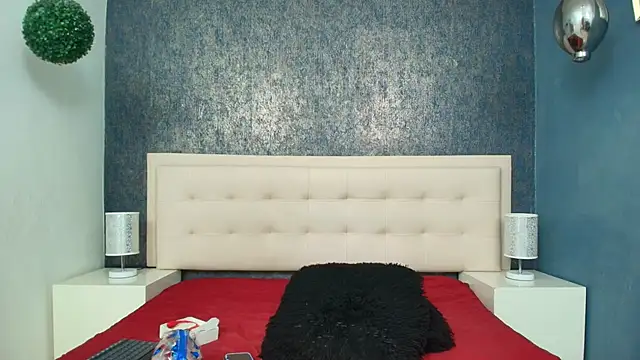 Snapshot of Celestial_Queen_ chatting on 10-07-25, 12:35 Celestial Queen online show from 10-07-25, 12:35