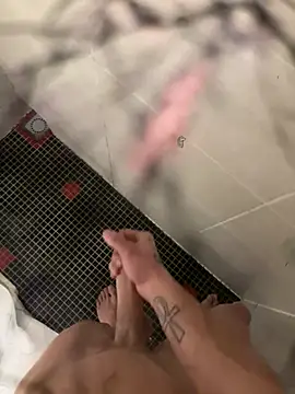 lescro95  online show from 02-22-26, 09:08