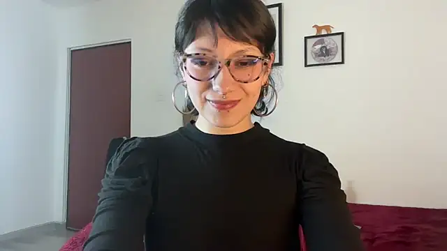 Snapshot of cataline_de_aragaon chatting on 09-28-25, 07:52 cataline de aragaon online show from 09-28-25, 07:52