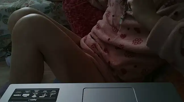 VeneRed online show from 03-11-25, 03:45