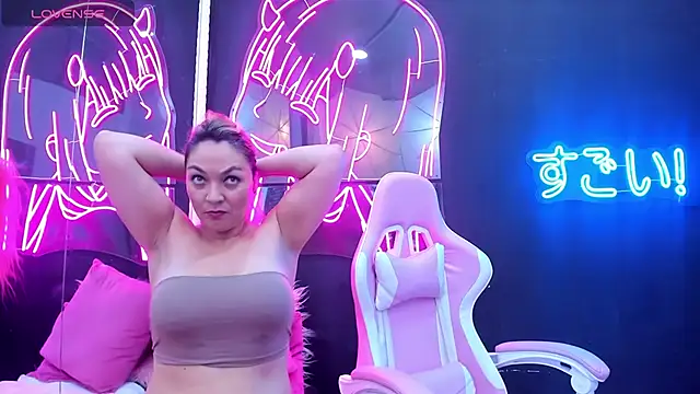 Snapshot of MalorySweet chatting on 01-12-25, 03:46 MalorySweet online show from 01-12-25, 03:46