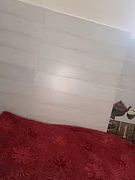 Snapshot of Cute_ritu0 chatting on 02-13-25, 02:45 Cute ritu0 online show from 02-13-25, 02:45