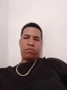 Snapshot of elputoflaco chatting on 03-20-26, 02:22 elputoflaco online show from 03-20-26, 02:22