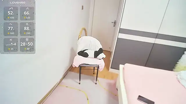 CN-Shanshan online show from 04-07-26, 01:33