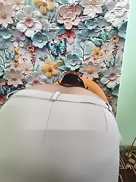 Snapshot of Cute_payal0 chatting on 02-17-25, 11:02 Cute payal0 online show from 02-17-25, 11:02