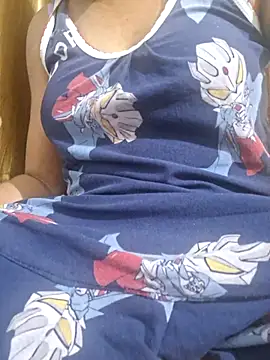 Melody Shyla online show from 11-20-25, 05:23