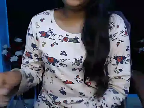 Snapshot of Wish_Queen chatting on 02-04-25, 06:27 Wish Queen online show from 02-04-25, 06:27