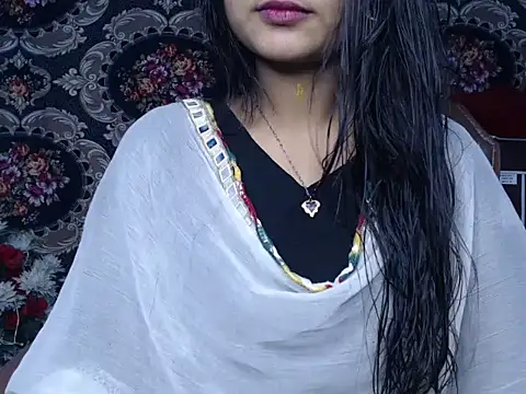 Snapshot of Wish_Queen chatting on 12-15-25, 12:20 Wish Queen online show from 12-15-25, 12:20