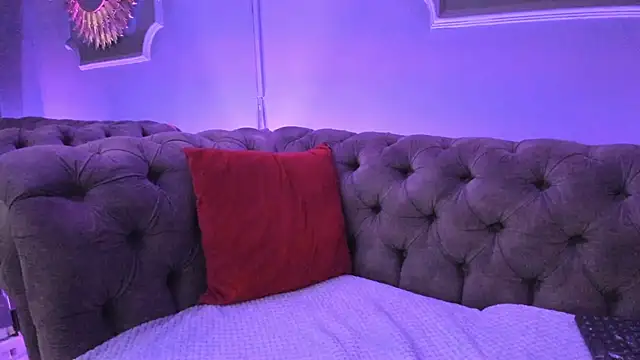 Lucy Williiams online show from 12-09-24, 06:25