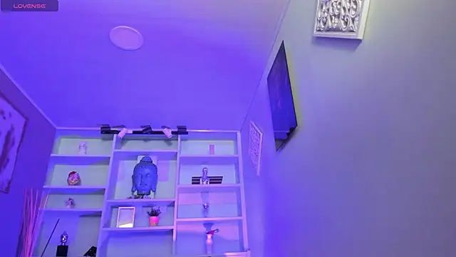 Lucy Williiams online show from 02-24-25, 11:19