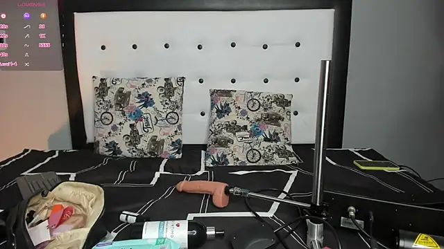 valeria hurtado online show from 09-11-25, 01:39