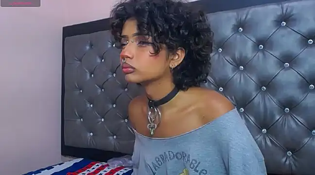 ToshiaKimich online show from 01-15-25, 12:51