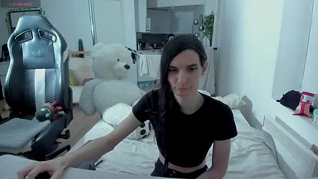 CeriseLapine online show from 03-16-25, 08:00