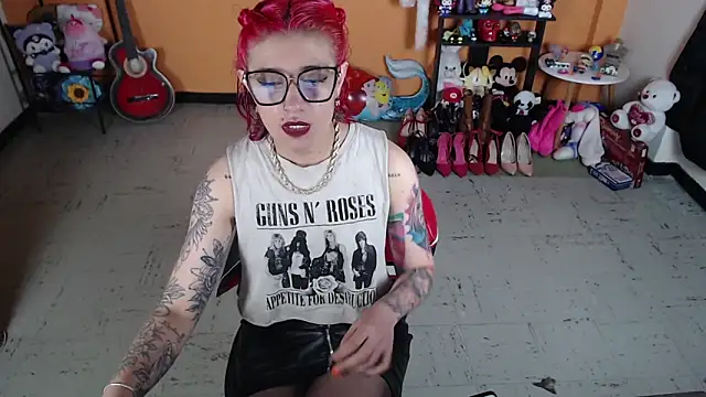 MissMiia2 online show from 01-30-25, 12:59