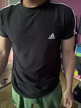 Snapshot of alburt_1996 chatting on 12-21-25, 02:51 alburt 1996 online show from 12-21-25, 02:51