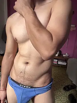 Snapshot of alburt_1996 chatting on 03-10-26, 04:17 alburt 1996 online show from 03-10-26, 04:17