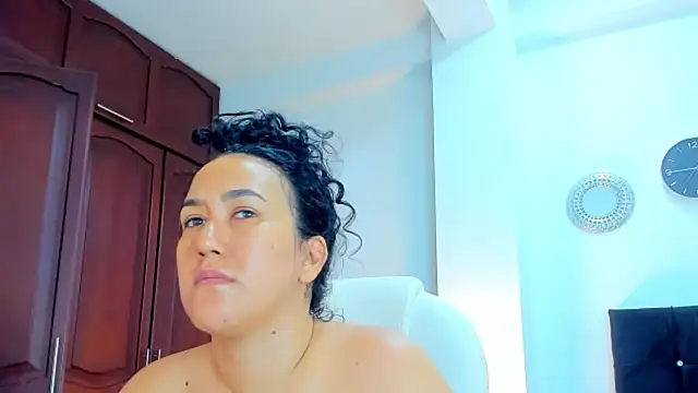 kathyajhonss online show from 04-20-26, 09:49