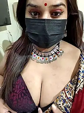 Snapshot of AzadPanchi2024 chatting on 10-16-25, 03:40 AzadPanchi2024 online show from 10-16-25, 03:40