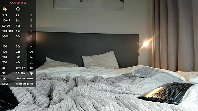 jesssicamooon online show from 03-02-25, 10:27